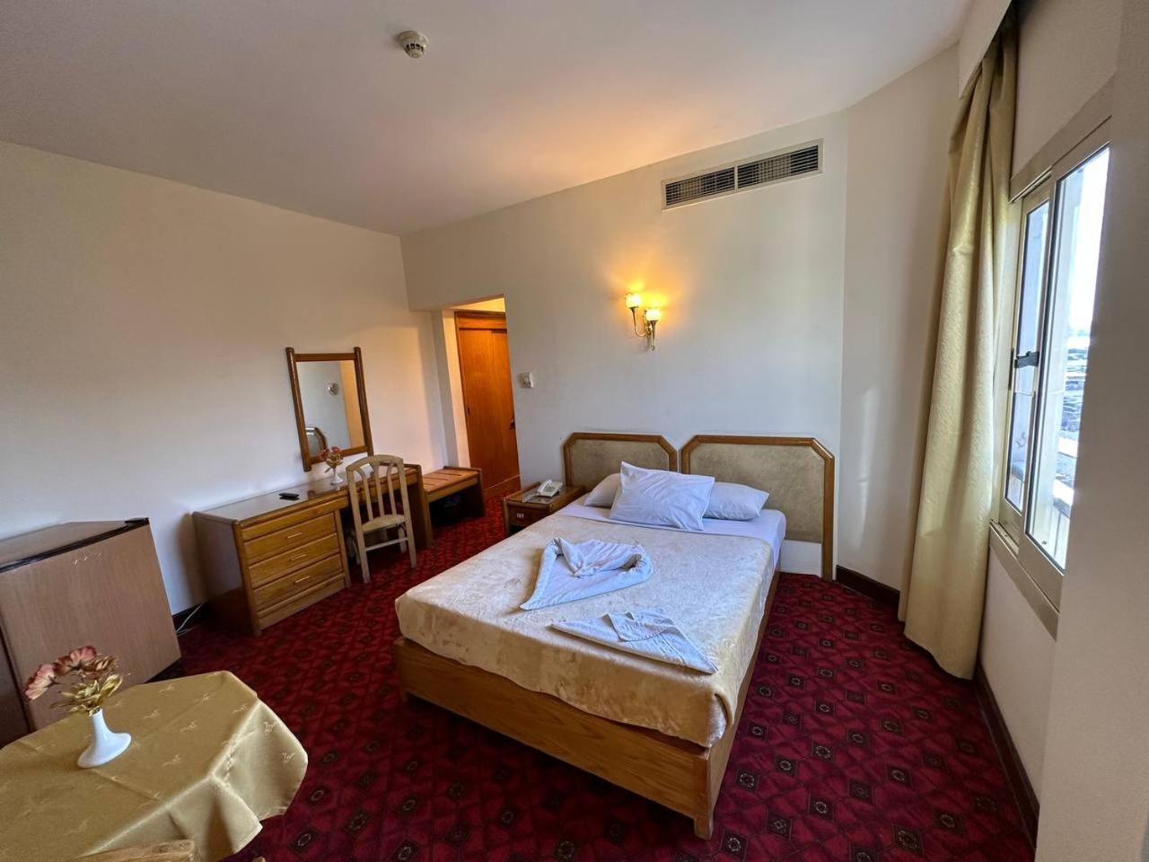 Queens Valley Hotel Luksor Dış mekan fotoğraf
